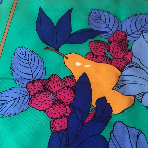 Revillon Paris Vtg Designer Unicorn Silk Scarf - Picture 7 of 8